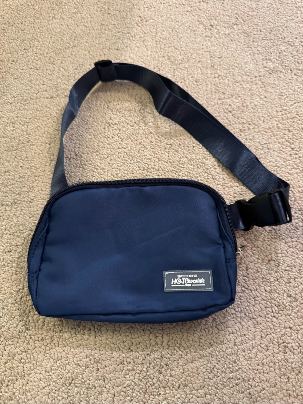 Hot Chocolate Run Navy Belt Bag with Adjustable Strap - NWOT